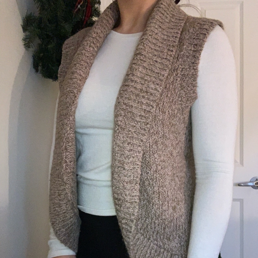 Sweater Vest